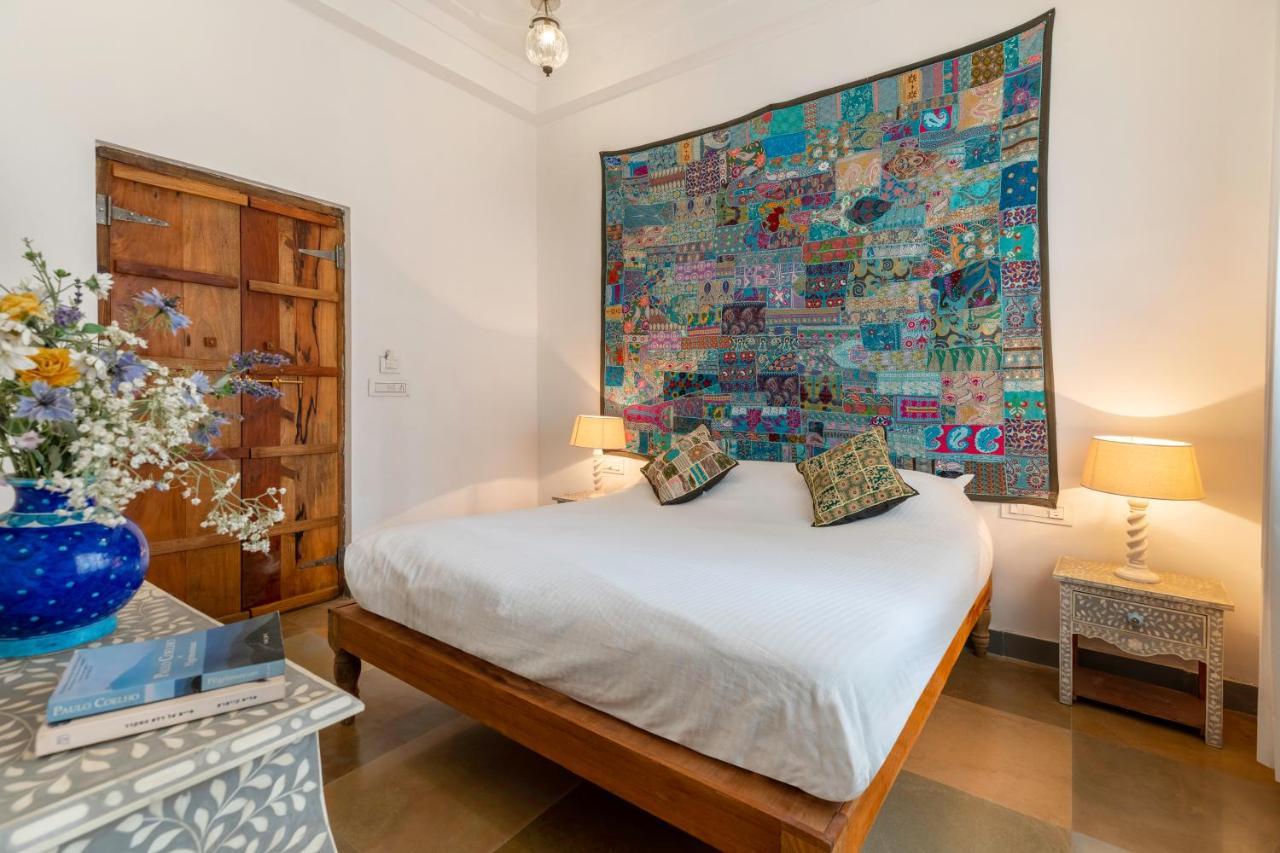 Hotel Hibiscus Udaipur Zimmer foto